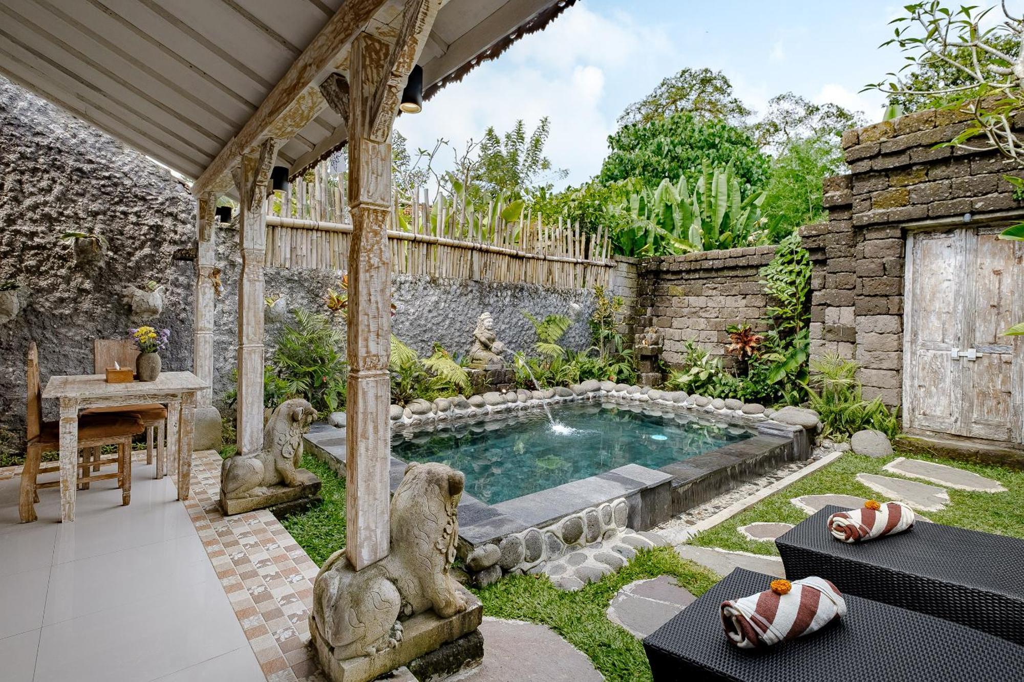 Pratiwi Ubud Villa Buitenkant foto