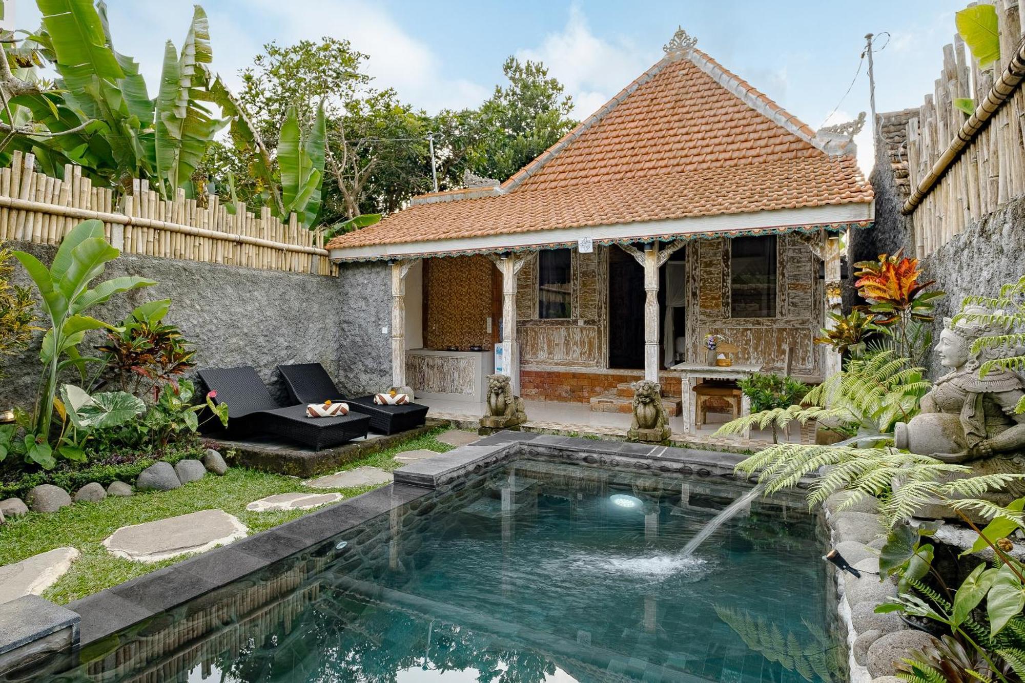 Pratiwi Ubud Villa Buitenkant foto