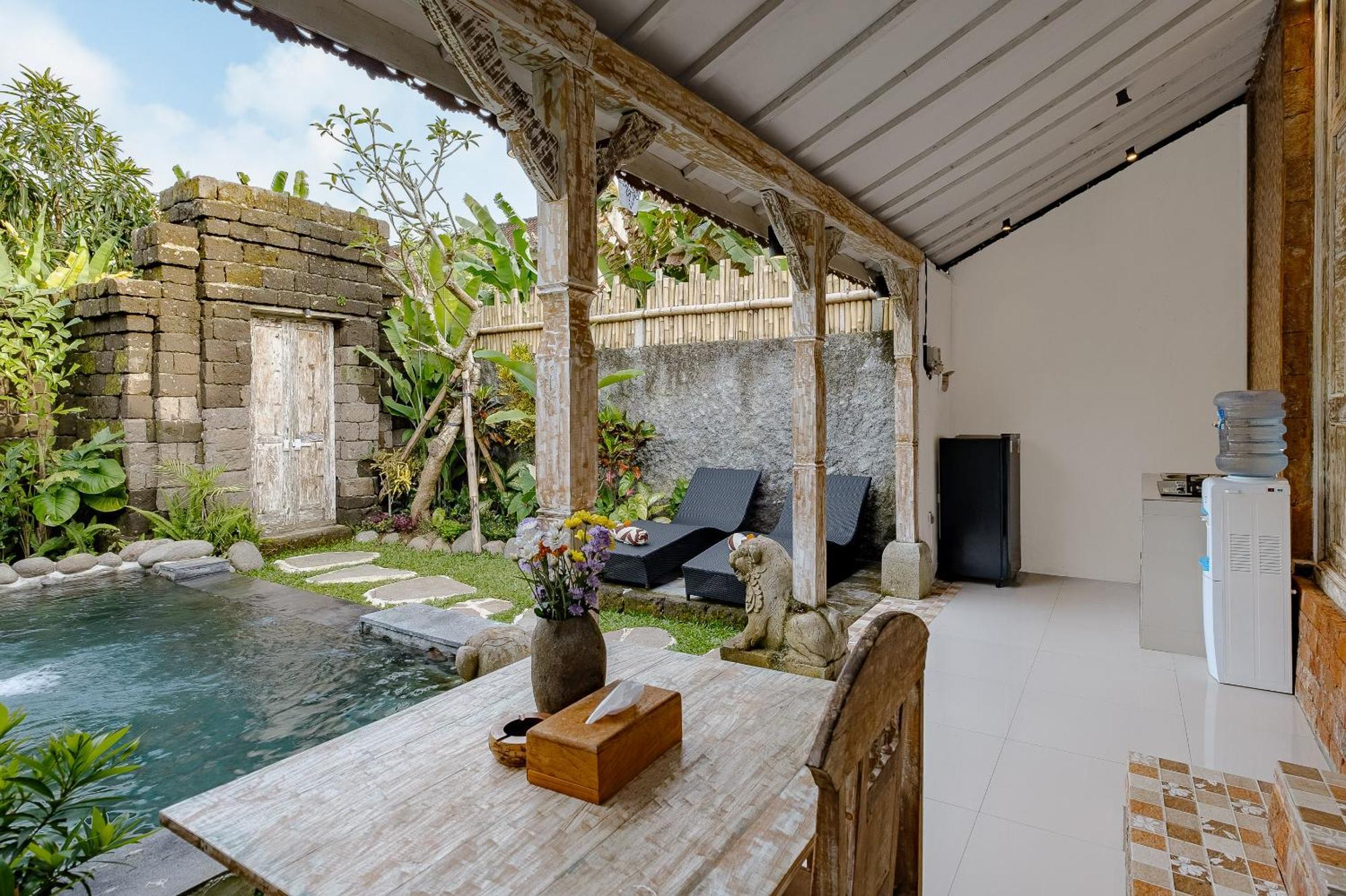 Pratiwi Ubud Villa Buitenkant foto