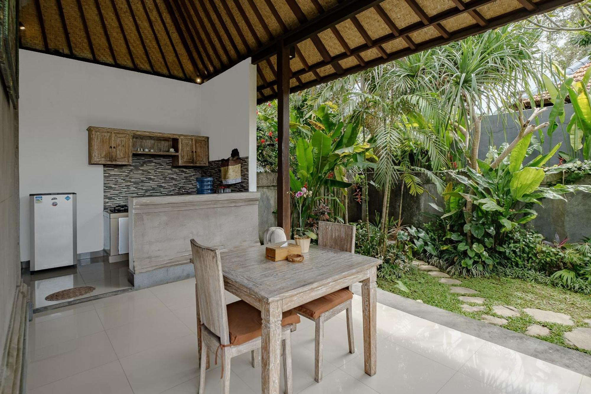 Pratiwi Ubud Villa Buitenkant foto